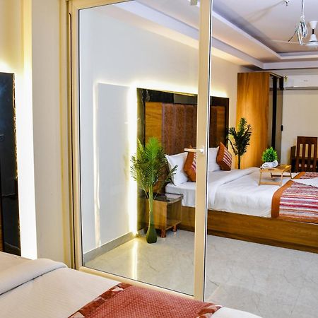Hotel Yash Palace Nové Dillí Exteriér fotografie